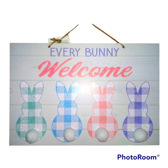 💚💲4/$20. Easter Bunny Sign, home decoration. "Every Bunny Welcome" Sign. 🐰 - Picture 3 of 4